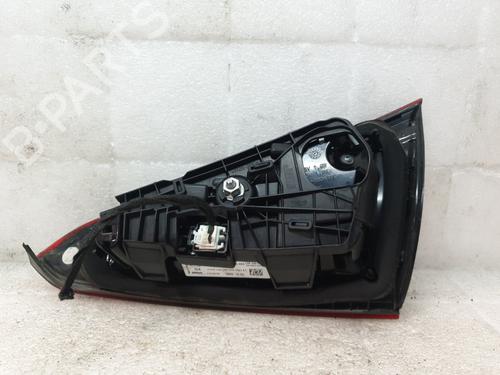 Used Right tailgate light Right tailgate light MERCEDES-BENZ A-CLASS (W177) A 200 (177.087) (163 hp) 30488252 30488252