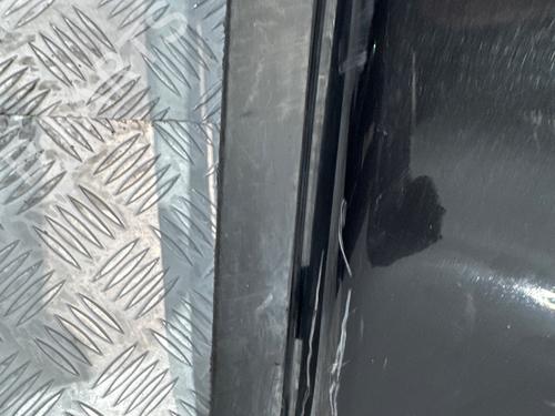 Used Front bumper Front bumper 37716125 37716125