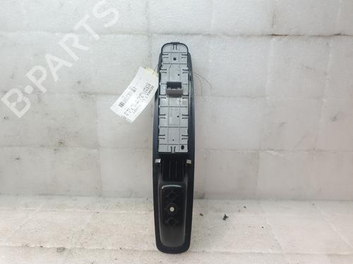 Used Left front window switch Left front window switch RENAULT SCÉNIC III (JZ0/1_) 1.5 dCi (JZ02, JZ0R) (95 hp) 30364303 30364303
