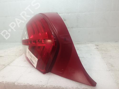 Used Left taillight Left taillight 32088946 32088946