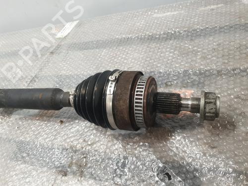 Used Right front driveshaft Right front driveshaft MERCEDES-BENZ M-CLASS (W163) ML 55 AMG (163.174) (347 hp) 30193489 30193489