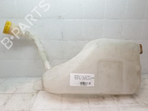 Used Windscreen washer tank RENAULT MEGANE III Coupe (DZ0/1_) 1.5 dCi (DZ09, DZ0D, DZ1F, DZ1G, DZ14, DZ29) (110 hp) 26038034
