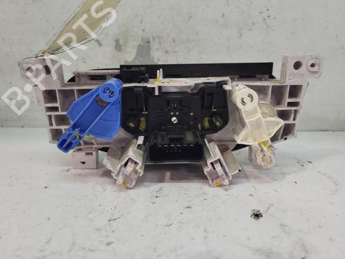 Climate control DACIA DUSTER (HS_) 1.5 dCi (HSMC) | BP20377632I5 - Image 2