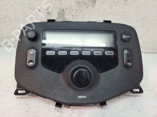 Used Radio PEUGEOT 108 1.0 VTi 72 (72 hp) 20384348