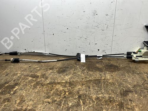 Używane Dźwignia zmiany biegów VOLVO V40 Cross Country (526) D2 (120 hp) 31156669