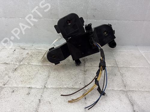 Used Lamp holder Lamp holder BMW 5 (E60) 525 d (177 hp) 33200961 33200961