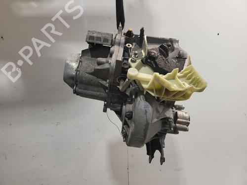 Gearkasse Gearkasse CITROËN C-ELYSEE (DD_) 1.6 BlueHDi 100 (99 hp) 39760684 39760684