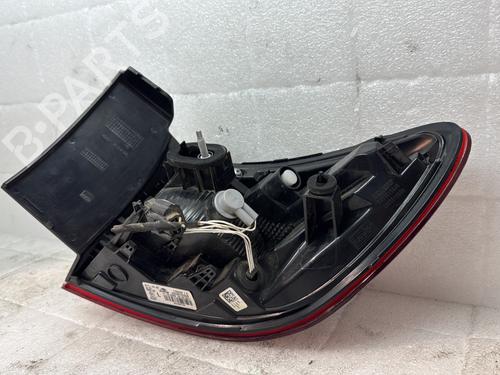 Used Left taillight Left taillight RENAULT CLIO V (B7_) 1.0 TCe 90 (B7MT) (91 hp) 33432976 33432976