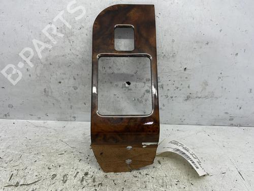 Deurlijst JAGUAR XJ (X300, X330) 6 3.2 (211 hp) 32448999