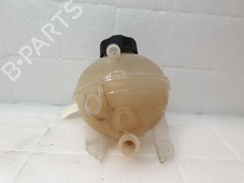 Expansion tank PEUGEOT 308 II (LB_, LP_, LW_, LH_, L3_) 1.2 THP 130 | BP22940067C120