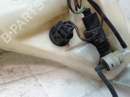 Used Windscreen washer tank Windscreen washer tank 29551663 29551663