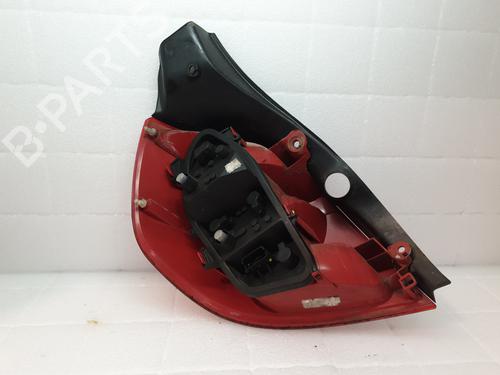 Right taillight RENAULT CLIO III (BR0/1, CR0/1) 1.2 16V (BR02, BR0J, BR11, CR02, CR0J, CR11) | BP21820455C35