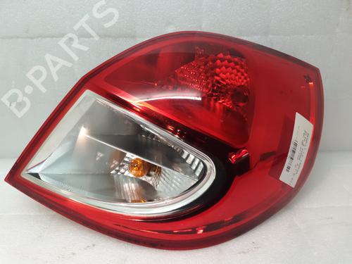 Used Right taillight RENAULT CLIO III (BR0/1, CR0/1) 1.5 dCi (75 hp) 22887400