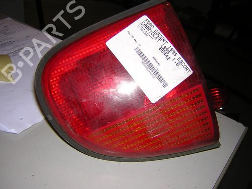Used Right tailgate light FORD ESCORT VI Convertible (ALL) 1.8 Turbo D (70 hp) 28315632