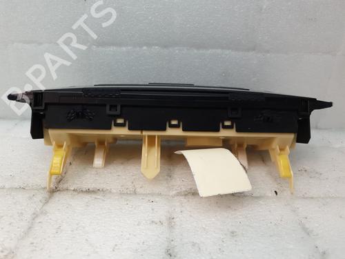 climate-control-lexus-is-iii-_e3_-2013-26580694 main image