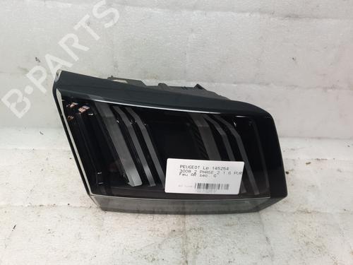 Used Left tailgate light PEUGEOT 3008 II SUV (MC_, MR_, MJ_, M4_) 1.6 PureTech 180 (M45GFR, M45GFU) (181 hp) 24150050