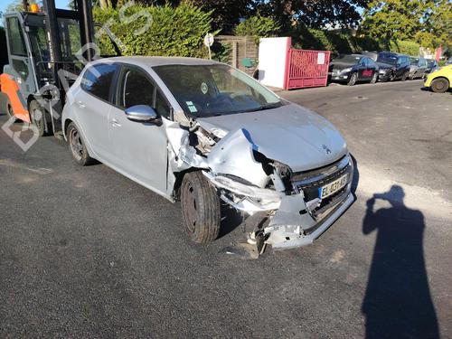 Used Parts PEUGEOT 208 I (CA_, CC_) 1.2 VTI 82 4887215