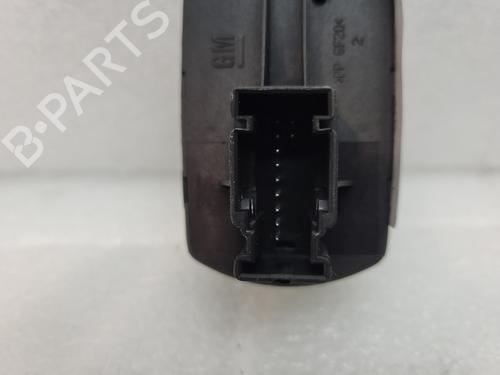Used Left front window switch Left front window switch OPEL CORSA D (S07) 1.0 (L08, L68) (65 hp) 21679839 21679839