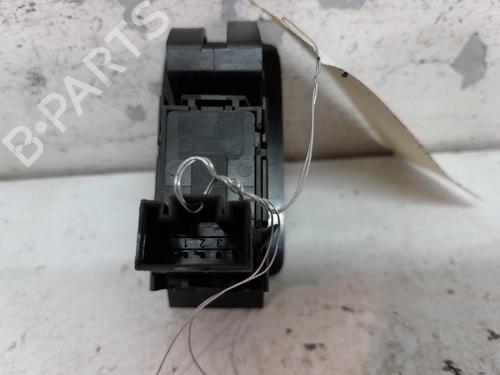 Right front window switch VW TOURAN (1T1, 1T2) 2.0 TDI 16V | BP20374483I26 