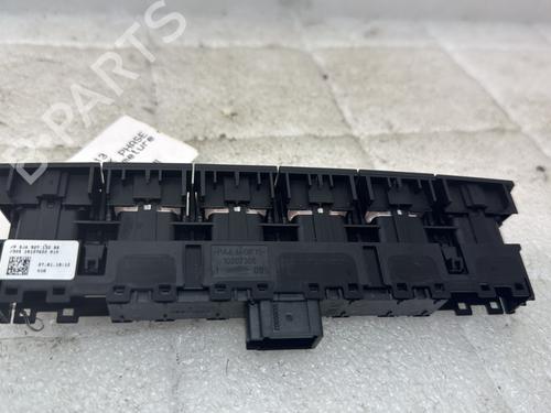 Switch SKODA RAPID Spaceback (NH1) 1.0 TSI | BP32405611I30