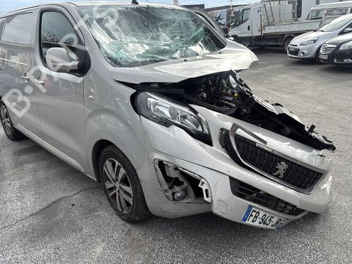 Right front fog light PEUGEOT EXPERT Van (V_) 1.6 BlueHDi 115 | BP33537101C31 - Image 10