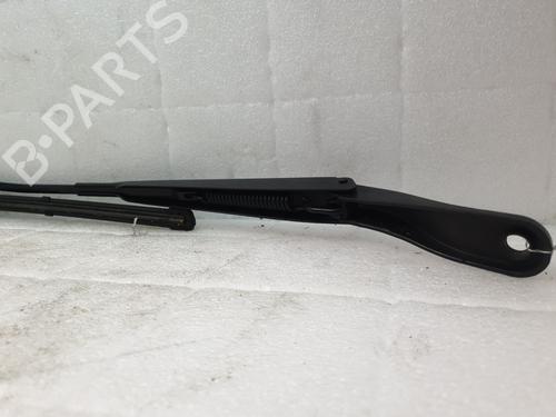 Front windshield wiper arm PEUGEOT 2008 II (UD_, US_, UY_, UJ_, UR_, UC_) 1.5 BlueHDI 130 | BP22887423C143 