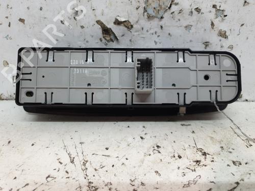 Used Left front window switch Left front window switch RENAULT MEGANE III Hatchback (BZ0/1_, B3_) 1.4 TCe (BZ0F, BZ1V) (131 hp) 21973745 21973745