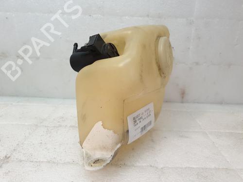Used Windscreen washer tank Windscreen washer tank PEUGEOT 205 I (741A/C) 1.9 GTI (128 hp) 27097383 27097383