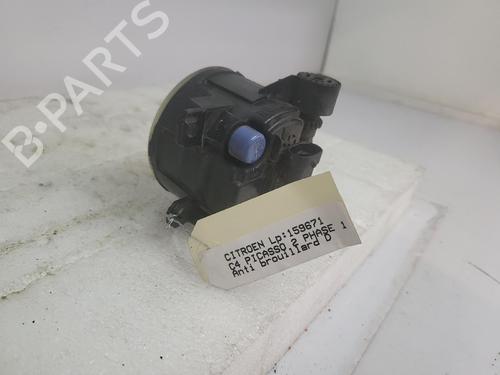 right-front-fog-light-citroen-c4-picasso-ii-2013-37250802 main image