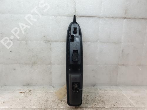 Interrupteur de vitre arrière gauche CITROËN DS4 (NX_) 1.6 HDi 110 | BP30743732I29