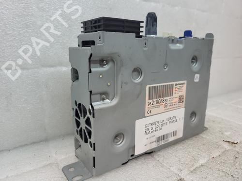Used Radio Radio CITROËN C3 III Van (SX_, SY_) BlueHDi 100 (102 hp) 31579883 31579883