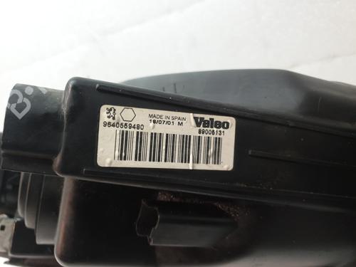 Right headlight PEUGEOT 206 Hatchback (2A/C) 1.1 i | BP23435846C29 