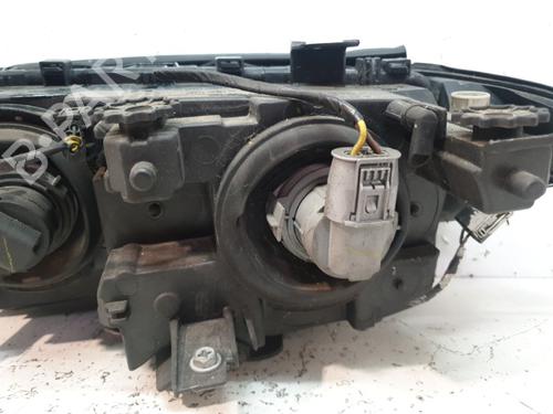Right headlight BMW 3 (E46) 320 d | BP20381543C29 