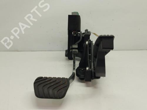 Used Pedal Pedal RENAULT CLIO V (B7_) 1.6 E-TECH 140 (B7MU) (140 hp) 20371632 20371632