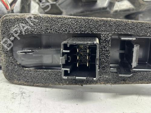 Used Left taillight FORD FIESTA V (JH_, JD_) 1.4 TDCi (68 hp) 20378469