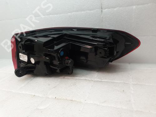 Farolim esquerdo BMW 2 Active Tourer (U06) 218d | BP32044988C34 