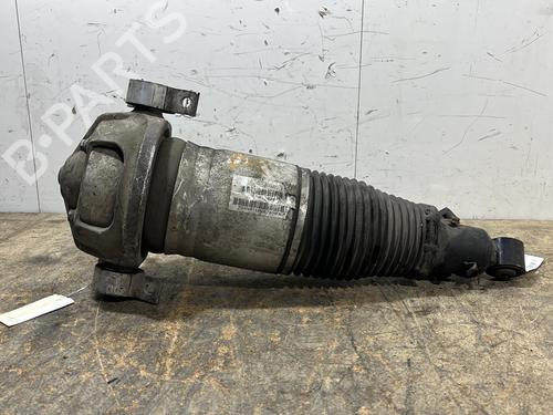 Used Right front shock absorber Right front shock absorber PORSCHE CAYENNE (9PA) GTS 4.8 (405 hp) 20380946 20380946