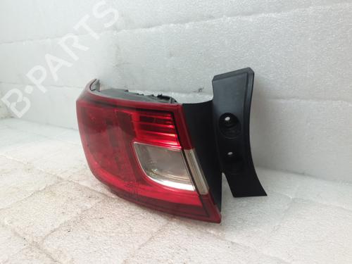 Used Left taillight Left taillight RENAULT CLIO IV (BH_) 1.5 dCi 75 (75 hp) 31376305 31376305