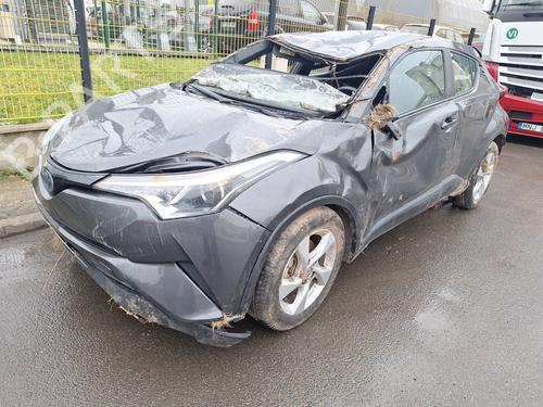 Brugte TOYOTA C-HR (_X1_) 1.8 Hybrid (ZYX10_, ZYX11_, ZYX10R, ZYX11R) 4748671