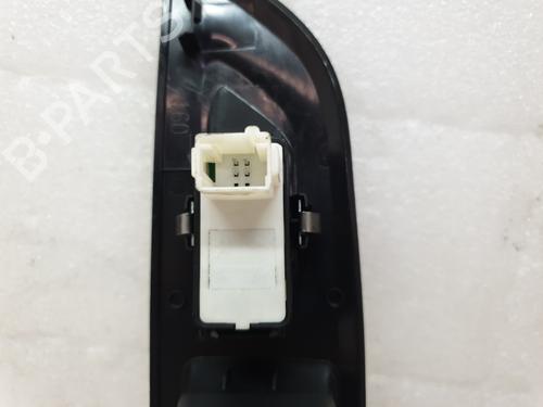 Used Right front window switch Right front window switch PEUGEOT 2008 II (UD_, US_, UY_, UJ_, UR_, UC_) 1.2 PureTech 130 (USHNS, URHNS) (130 hp) 27097393 27097393