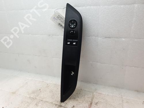 Left front window switch PEUGEOT 208 II (UB_, UP_, UW_, UJ_) 1.2 PureTech 75 | BP23781346I27 