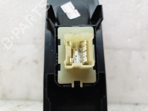 right-front-window-switch-renault-captur-i-j5_-h5_-2013-26038134 main image