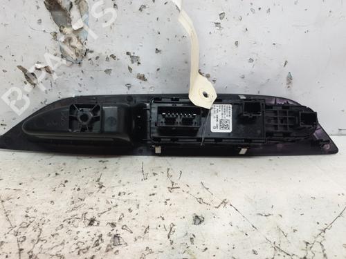 Left front window switch PEUGEOT 208 II (UB_, UP_, UW_, UJ_) 1.2 PureTech 100 | BP20377854I27 