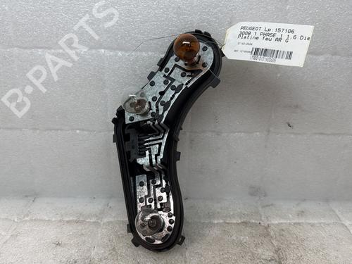 Lampeholder PEUGEOT 3008 I MPV (0U_) 1.6 HDi (109 hp) 32777765
