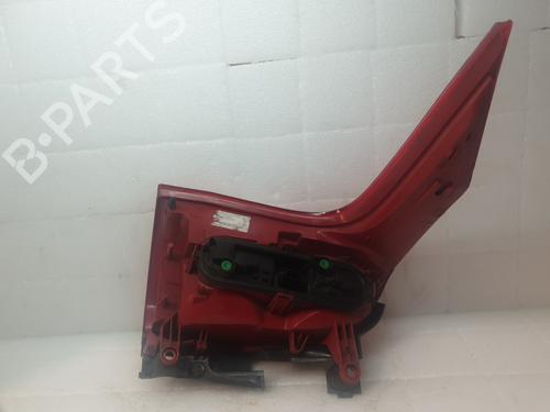 Højre baglygte Højre baglygte PEUGEOT 5008 (0U_, 0E_) 2.0 HDi 150 / BlueHDi 150 (150 hp) 22887406 22887406