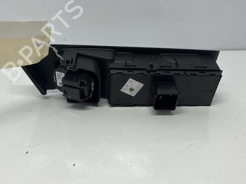 Left front window switch VW PASSAT B7 Variant (365) 2.0 TDI | BP20382584I27 - Image 2