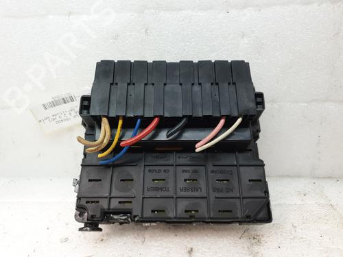 Fuse box PEUGEOT 206 Hatchback (2A/C) 2.0 HDI 90 | BP25268218E1 