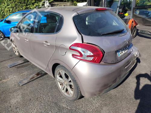 Used Parts PEUGEOT 208 I (CA_, CC_)  1.6 HDi  4911878