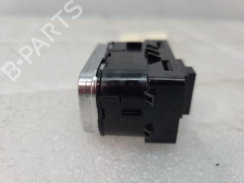 Used Switch Switch MERCEDES-BENZ A-CLASS Saloon (V177) A 180 d (177.103) (116 hp) 32364670 32364670