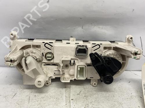 Used Climate control RENAULT CLIO IV (BH_) 1.5 dCi 75 (75 hp) 20383912